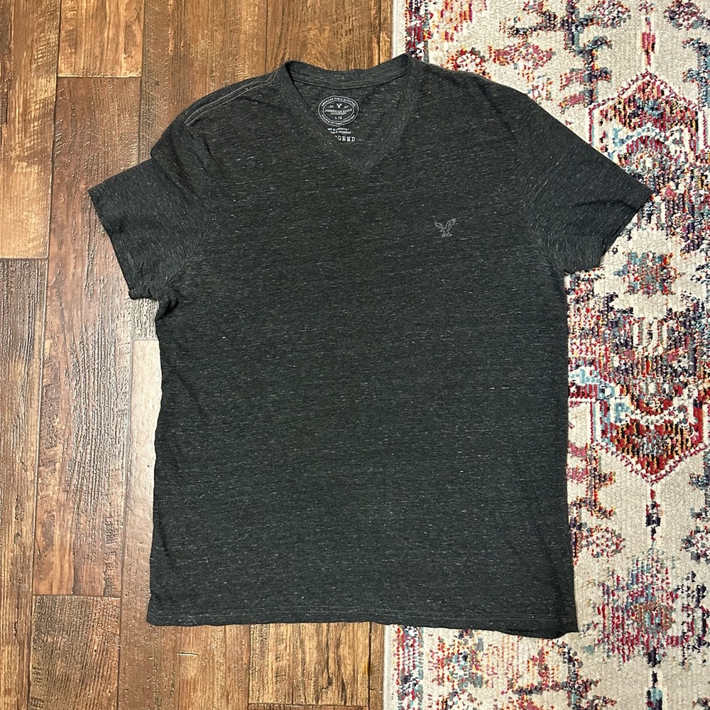 Men’s V-Neck